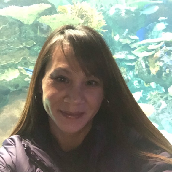 Meet your Posher, Trinh - Picture 1 of 1